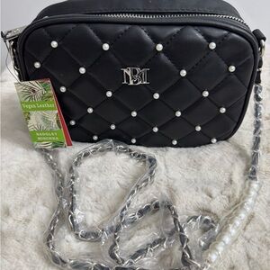 Badgley Mischka Black Quilted Crossbody/Evening Bag
